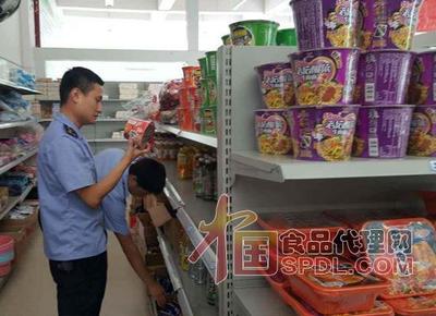 校園小賣(mài)部與食品經(jīng)銷(xiāo)商的“斷舍離” 一場(chǎng)靜悄悄的渠道變革